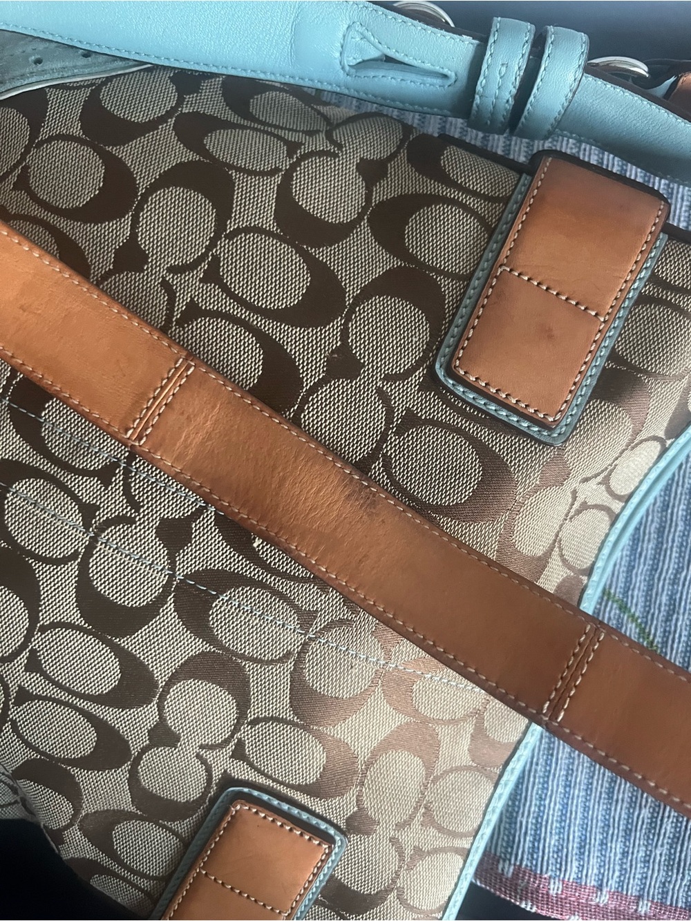 VINTAGE Coach SoHo Slim Convertible in Signature Canvas and Blue Suede 2004 - Picture 14 of 14